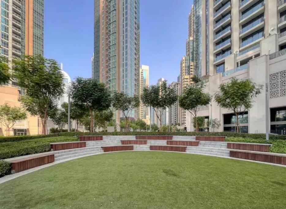 Burj Khalifa View - Modern 1bdr Appartement Dubaï