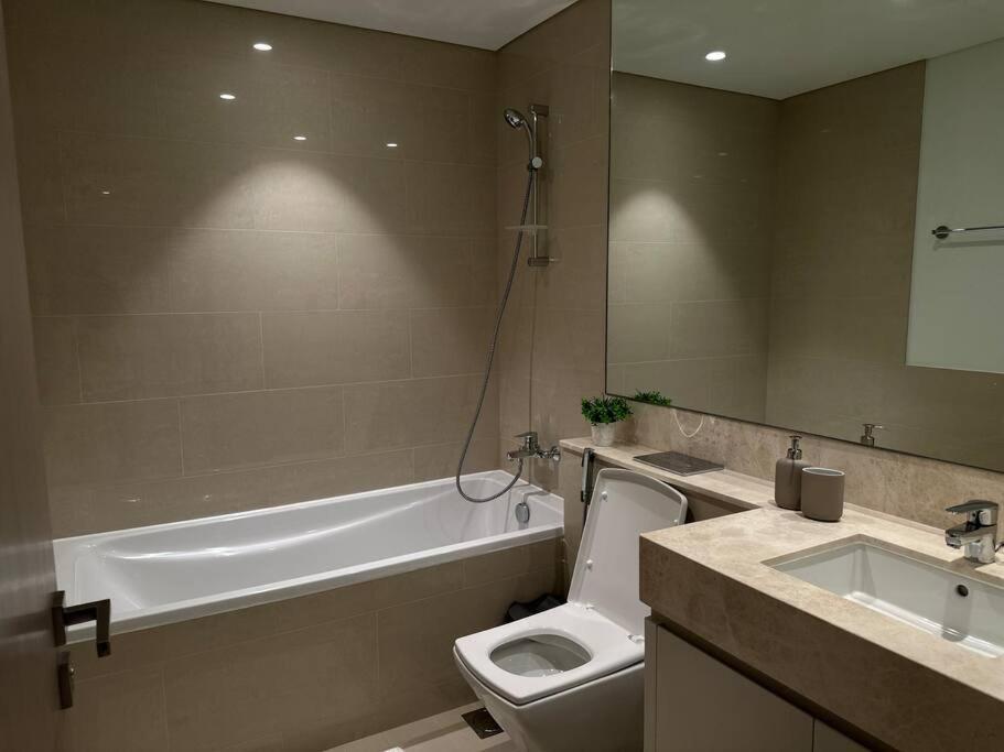 Burj Khalifa View - Modern 1bdr * Dubaï