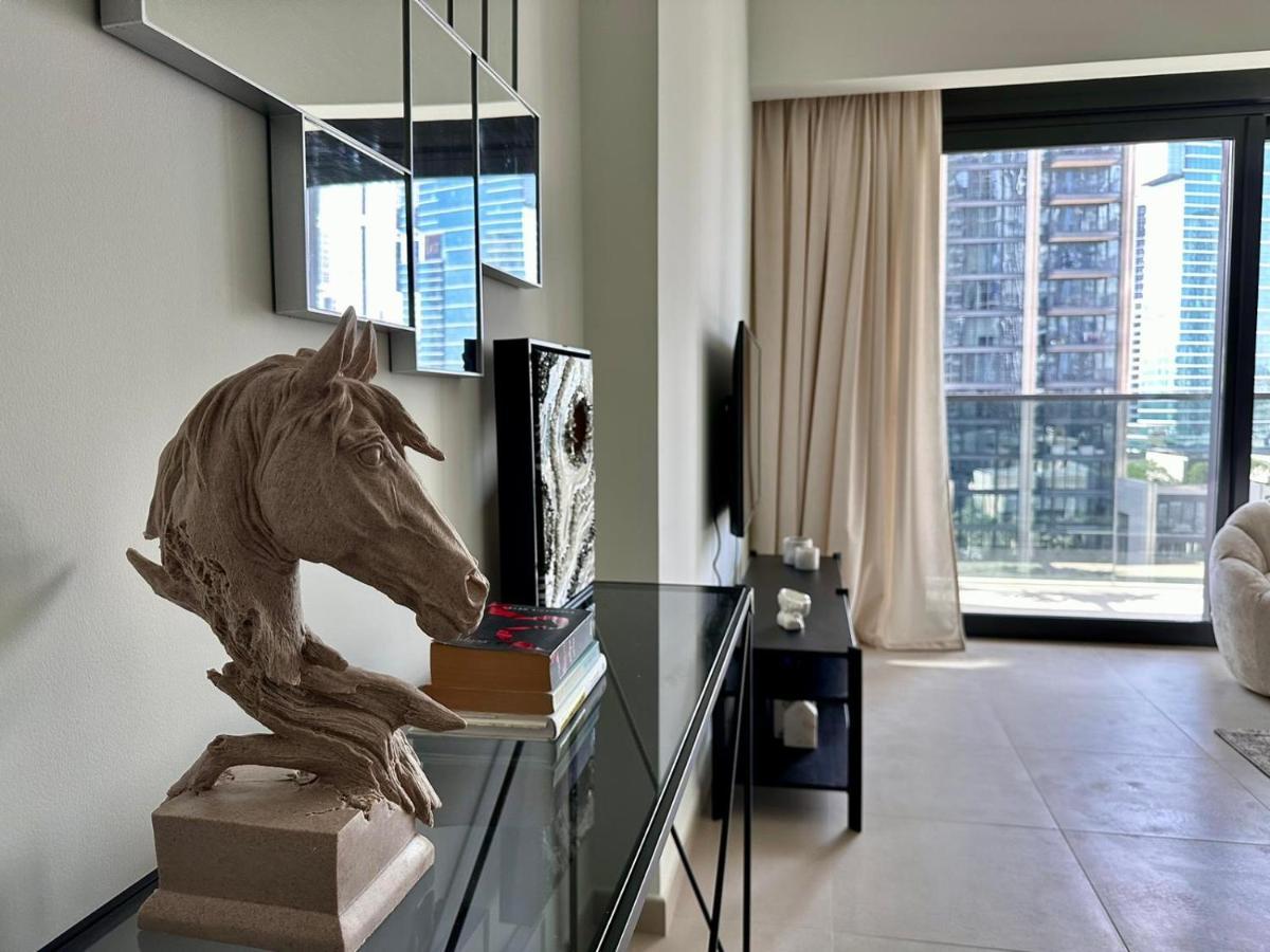 Burj Khalifa View - Modern 1bdr Appartement *